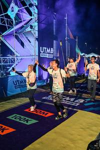 BIB: 
                            <button type="button" onclick="openModal(25252855)" class="btn btn-primary btn-sm float-right btn-popup" data-toggle="modal" data-target=".modal-high-quality">
                        <i class="fas fa-shopping-cart"></i> Add to Cart
                    </button>
                                            <button type="button" onclick="isThisMe(25252855, true)" class="btn btn-success btn-sm float-right btn-popup btn-isme hidden" data-toggle="tooltip" data-placement="bottom" title="นี่คือรูปของคุณใช่ไหม คลิกที่นี่เพื่อเอาเข้าอัลบั้ม">
                        <i class="fas fa-plus"></i> Add to album
                    </button>
                    <button type="button" onclick="isThisMe(25252855, false)" class="btn btn-warning btn-sm float-right btn-popup btn-isnotme hidden">
                        <i class="fas fa-ban"></i> Remove from album
                    </button>